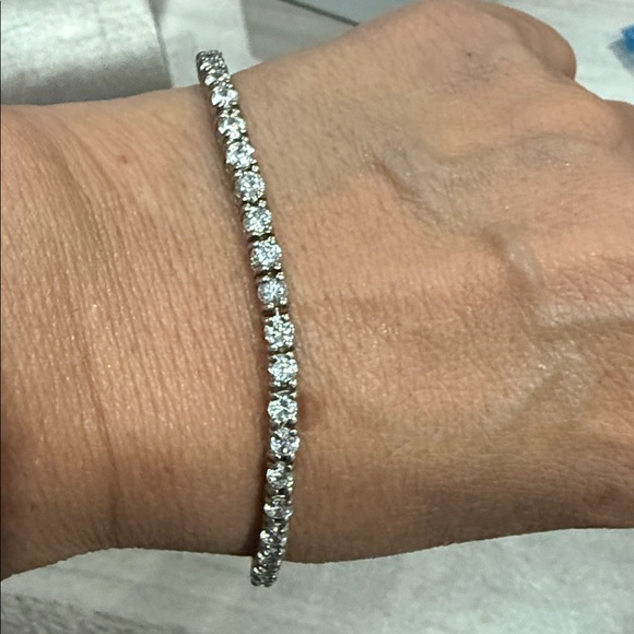 Jewelry - Dazzling Silver Tennis Bracelet